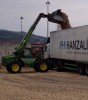John Deere 3400 teleskopický manipulátor