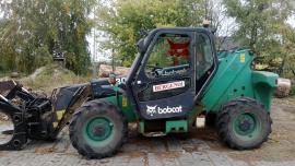 Predám teleskopický nakladač bobcat T3071