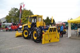SKIDDER ECOTRAC 120V PREDAJ
