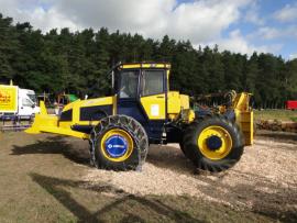 SKIDDER ECOTRAC 120V