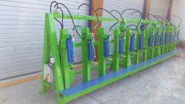 hydraulicky lis na lepenie hranolov