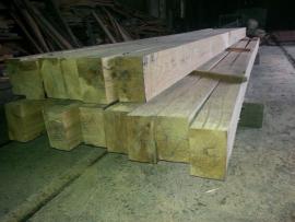 koupíme dubové řezivo