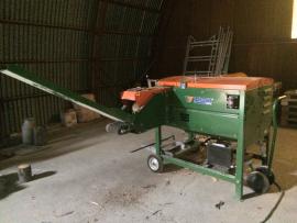 Automat na kalanie dreva Posch M6800C