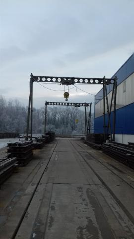 Portálový jeřáb - 10 000 kg - portálový žeriav pojízdný