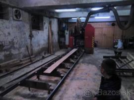 kmenova pila Stroj cad UH500