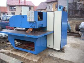 Rozmietacia pila TOS SVITAVY PKSN 32 A