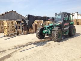 Predám teleskopický nakladač Bobcat T 3071
