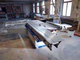 Formatovací pila TOS Svitavy PWF 320