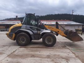Predaj  čelný nakladač Kramer ALLRAD neuson 880