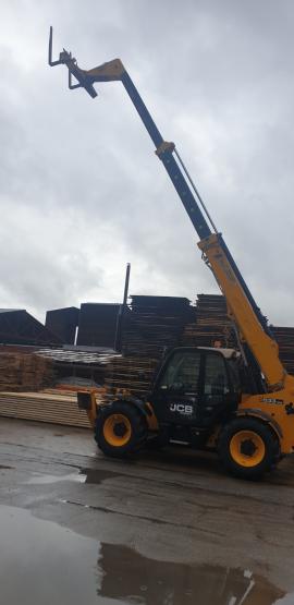 JCB 533-105
