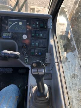 Predám teleskopický manipulátor Bobcat T 2566