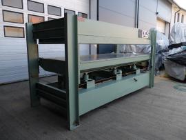 Dyhovací lis ITALPRESSE 3000x1300mm plošný vodné ohrievanie