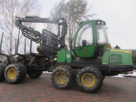 Vyvážecí stroj JD 810