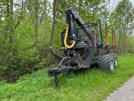 Lesní traktor VALTRA T193 |  Lesnická technika | Dřevoobráběcí stroje | KOMITrade s.r.o.