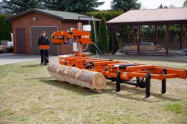 Wood-Mizer představuje dálkový ovládací panel pro pásové pily LT15 a LT20