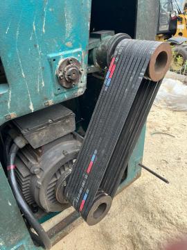 Rozmítací pila TOS PWR 401 |  Pilařská technika | Dřevoobráběcí stroje | DREVREZ, s.r.o.