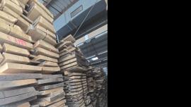 Dub Stolařské řezivo |  Tvrdé dřevo | Řezivo | ZEOS Jevíčko s.r.o.