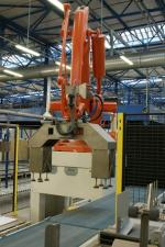 Muut laitteet ABB IRB 660 Robot R2 Outsorting station |  Kuljetuskoneet | Puutyökoneet | Swedwood Slovakia s.r.o. OZ Malacky